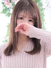加納みな